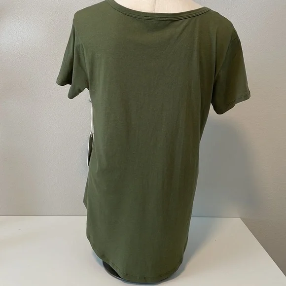 NWT Another Love short sleeve green tee - Picture 4 of 7